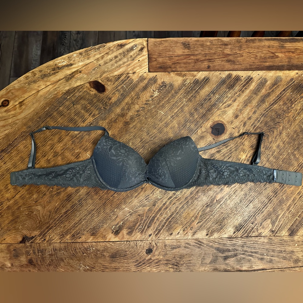 Aerie Grey Lace Bra Intimates 32B